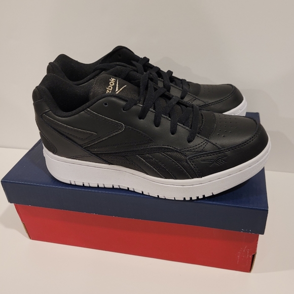 NWB NWT Reebok Court Double Mix Women's Black Leather Shoes White Soles 6.5 - Picture 4 of 15